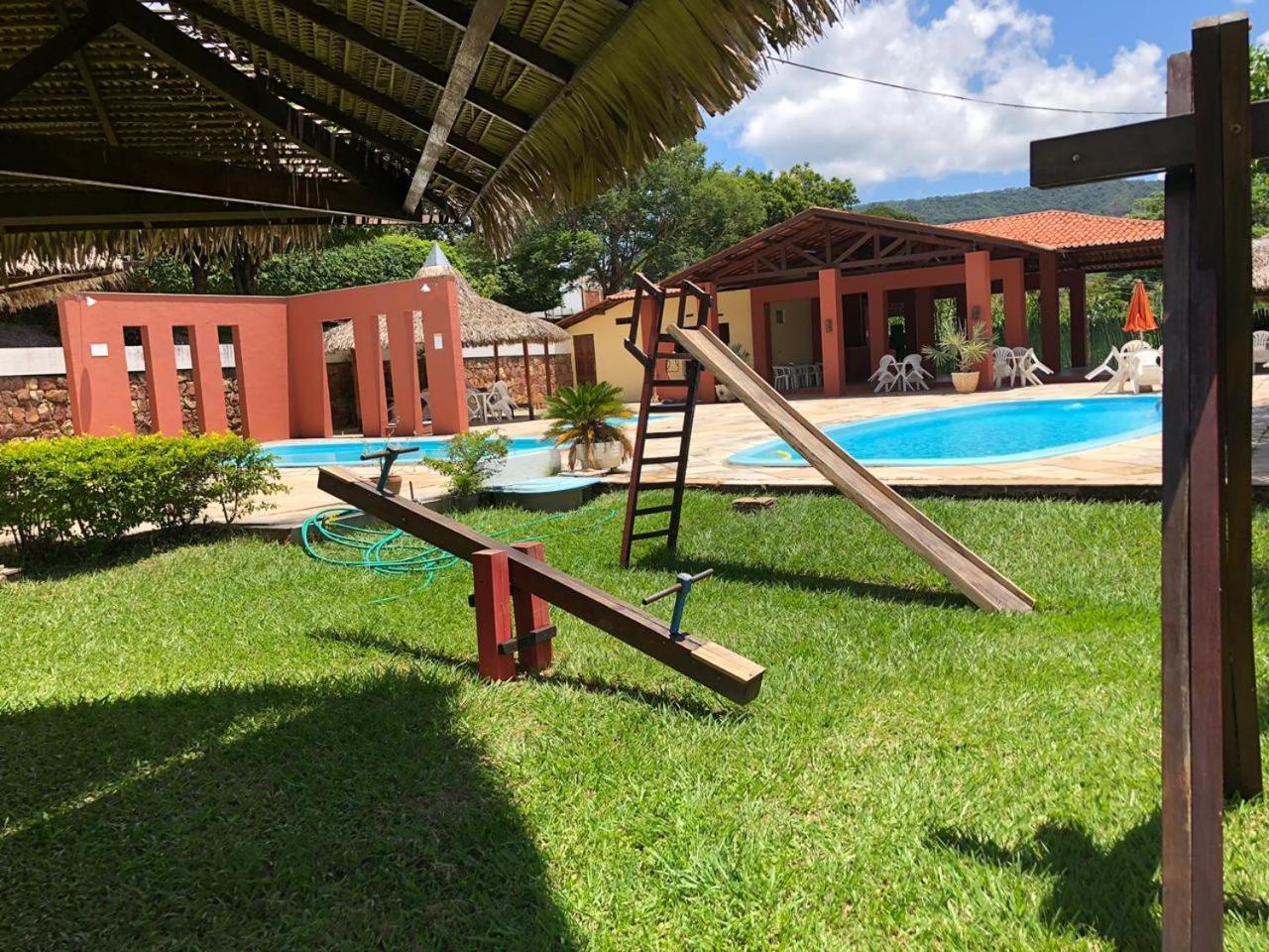 Encosta Da Serra Hotel